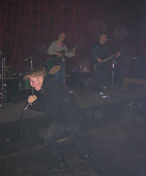 группа Чердак в клубе ИНДИЯ * 10 декабря 2004 года * Открытие сезона рок-концертов