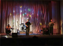 Фотография выступления группы ЧеРДаК в МУК "Центре (клубе) культуры и досуга" (ДК Металлургов) * 17 Февраля 2007 года