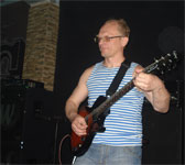Фотография выступления группы ЧеРДаК в VG-club * 10 июля 2009 года