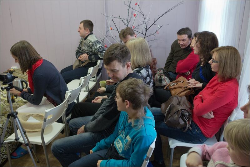 Зрители на открытии Неопознанного Летающего Проекта в ВоВремя (23 февраля 2013 года)